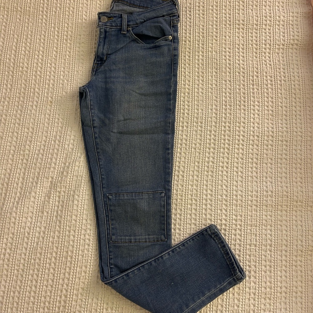 711 Levi’s (Skinny)